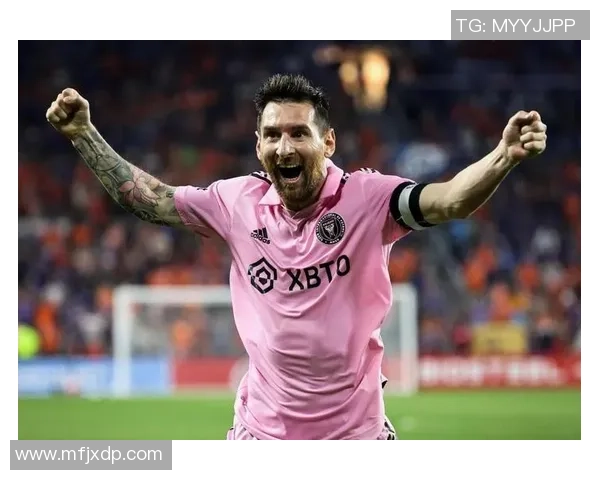 足球明星脖部特写展现运动魅力与个性风采的精彩瞬间